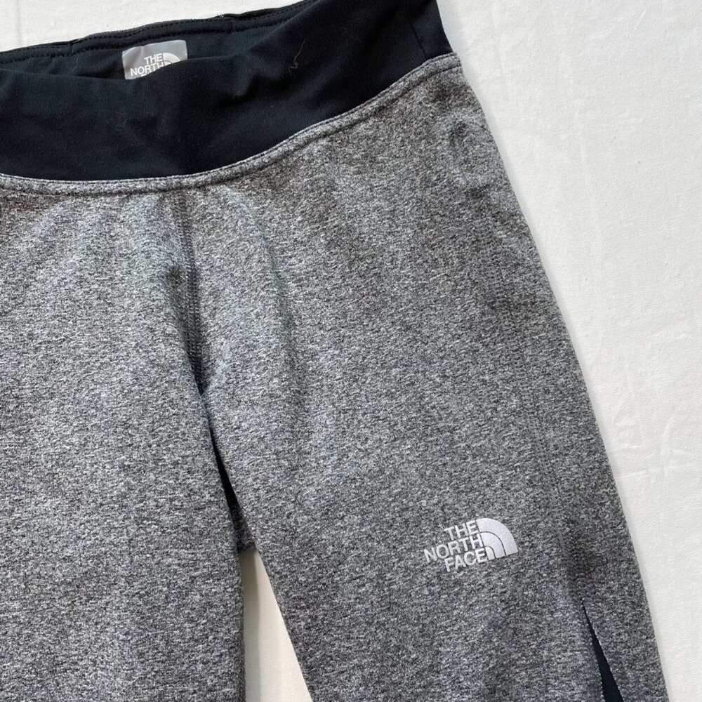 The North Face Girls Gray & Black Capri Leggings M 10/12 - Picture 3 of 5